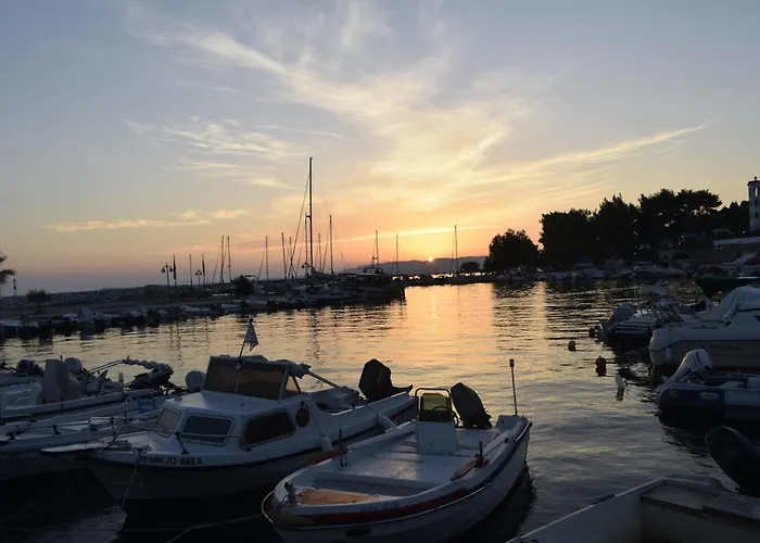 Lemon House Case de vacanță